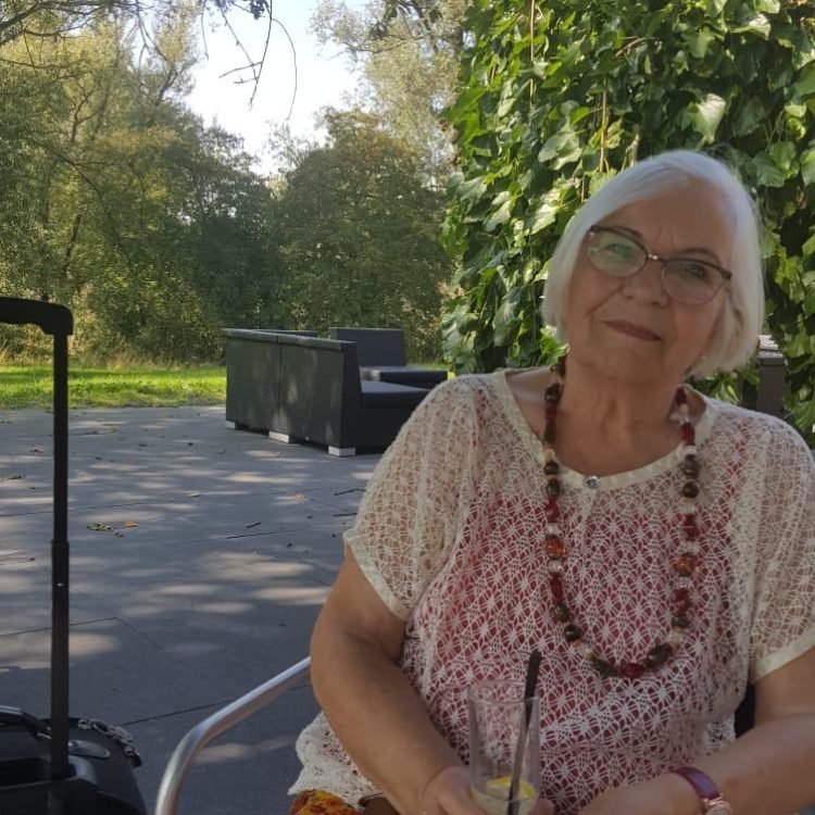 WhatsApp Image 2024-02-05 at 16.04.57-13